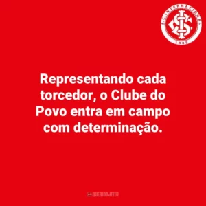 Representando cada torcedor, o Clube do Povo entra em campo com determinação.