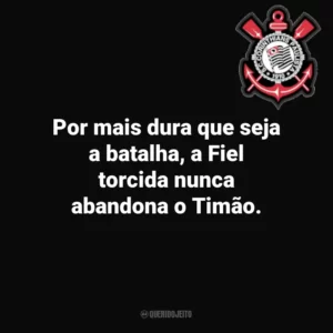 Por mais dura que seja a batalha, a Fiel torcida nunca abandona o Timão. Corinthians