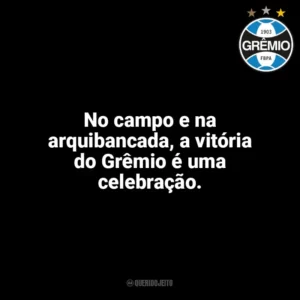 No campo e na arquibancada, a vitória do Grêmio é uma celebração. Grêmio