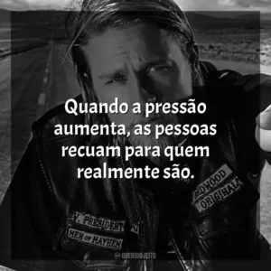 Quando a pressão aumenta, as pessoas recuam para quem realmente são.