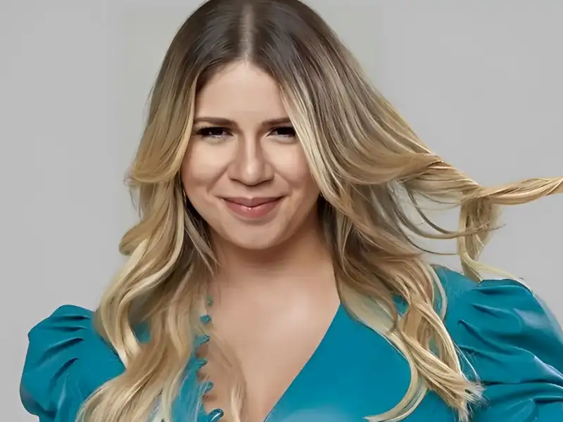 Poster de Marília Mendonça com frases marcantes e mensagens inspiradoras