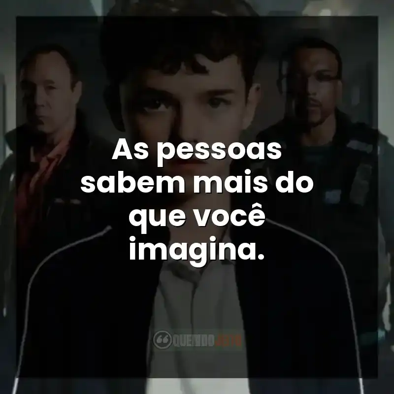 Conversa entre adolescentes com tensão.
